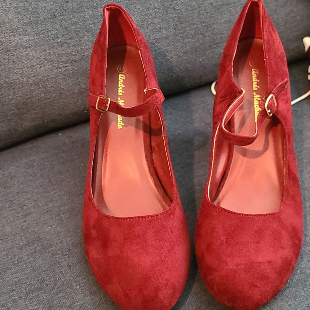 Final price drop Andres M Mary Jane burgundy US 13